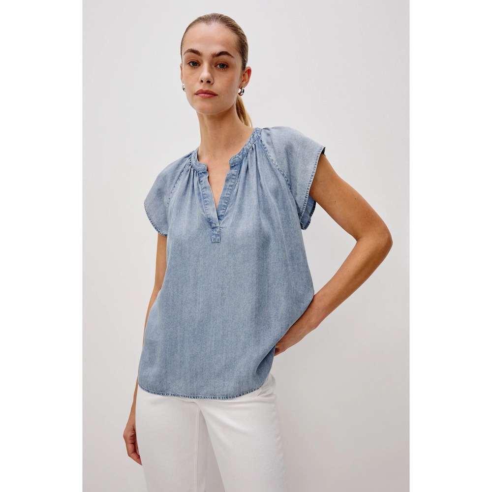 Rails Maribel Medium Cloud Wash Tencel Chambray V-Neck Flutter Cap Sleeve Top S